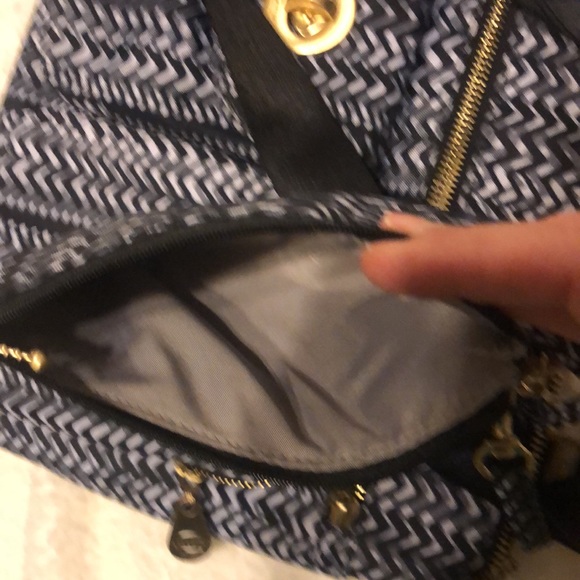 Baggallini crossbody in excellent never used condition - Picture 11 of 11